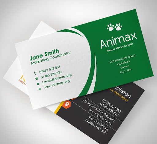 Plastic Business Card Etiquette: The Dos and Don’ts