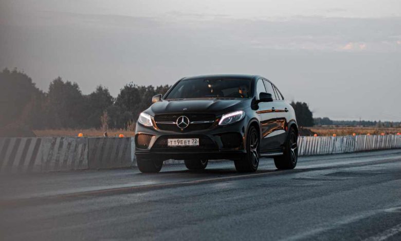 A Glimpse into Luxury: Exploring the Pinnacle of Mercedes-Benz