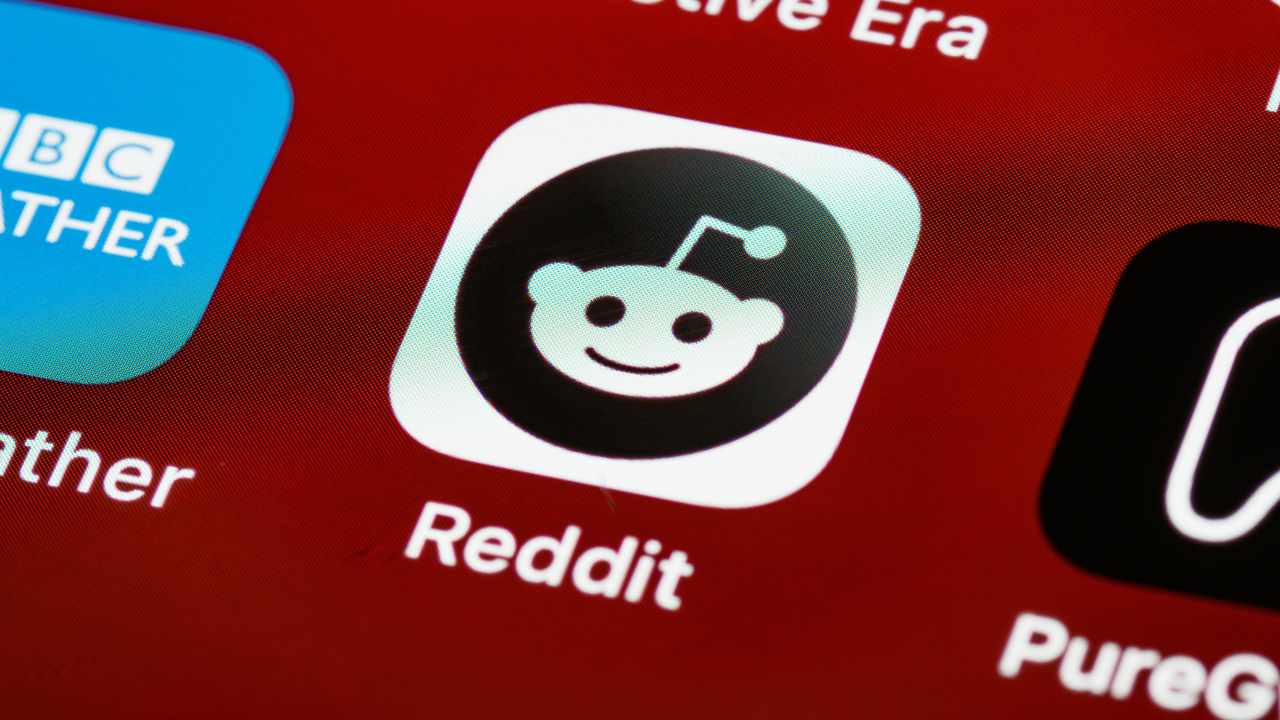 Buy Reddit Accounts: Unlocking the Door to Online Visibility
