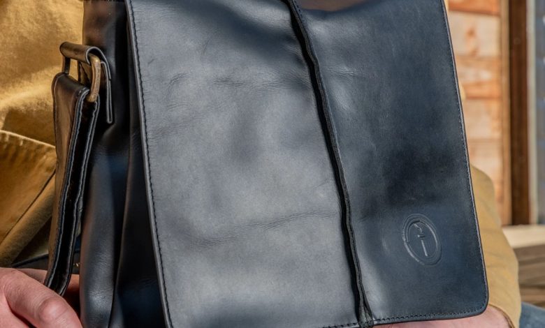 leather messenger bag