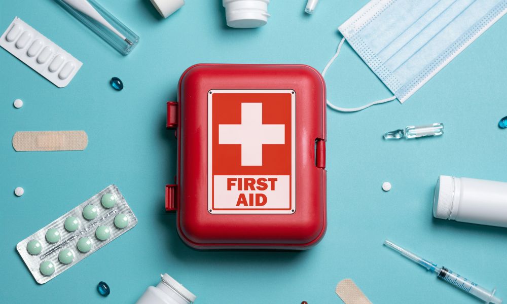 A Comprehensive Guide to First Aid: Essential Knowledge for Everyone