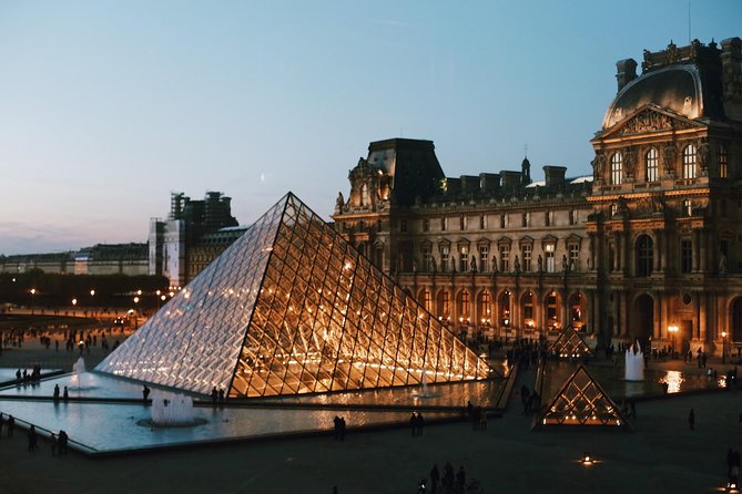 Guided Louvre Museum Tours: Learn the Stories Behind the Art